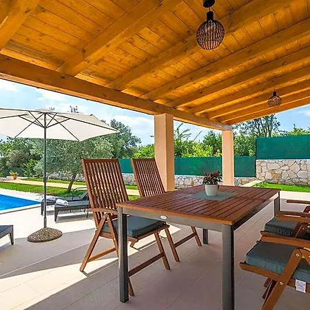 Jozefina Comfortable Vila Rovinj