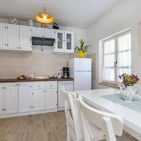 וילה Jozefina Comfortable